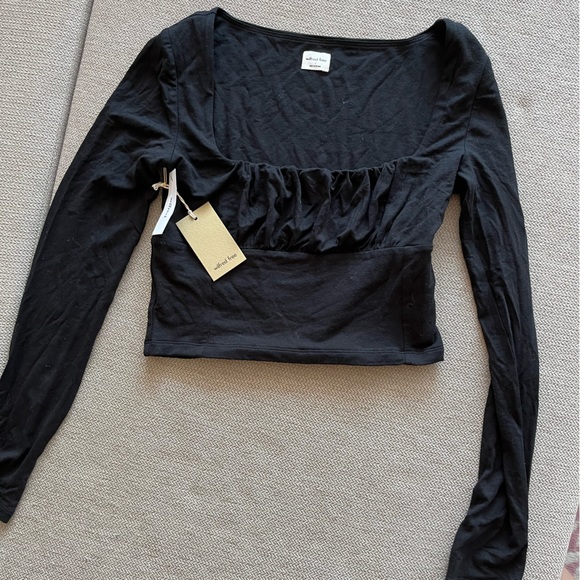 Black Orbit Long Sleeve 🖤 - Picture 3 of 7